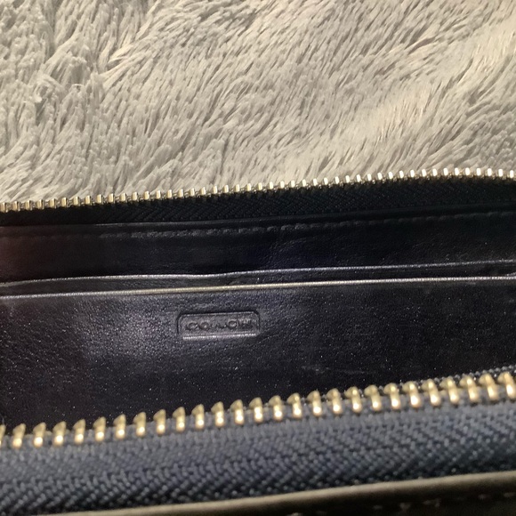 Vintage Coach metallic navy blue  leather wallet - Picture 7 of 11